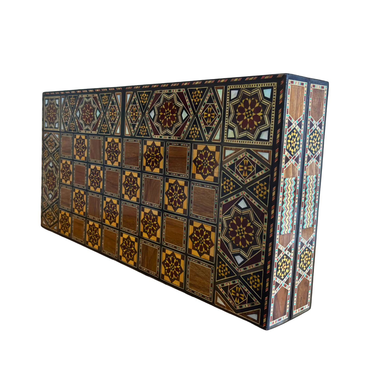 Table de Backgammon et d’Échecs Damasquinée Faite à la Main par Gaby Al Dayeh – Chef-d’Œuvre Incrusté de Nacre