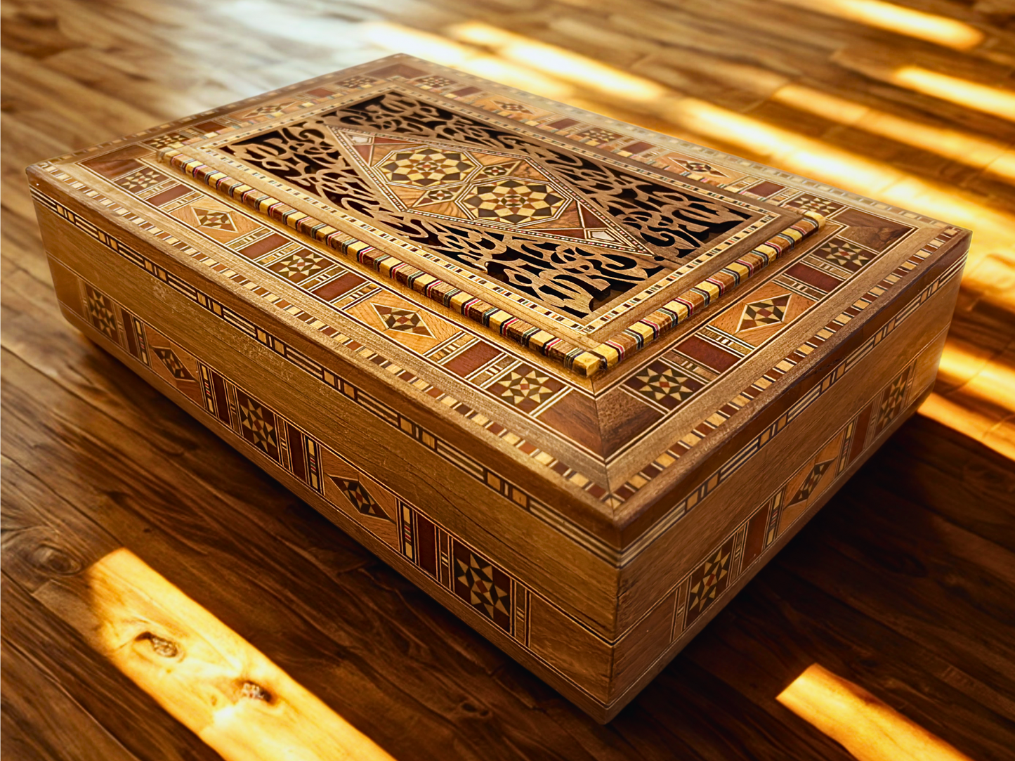 Elegant Large Mosaic Box – Handmade Wooden Jewelry & Keepsake Chest with Velvet Lining
