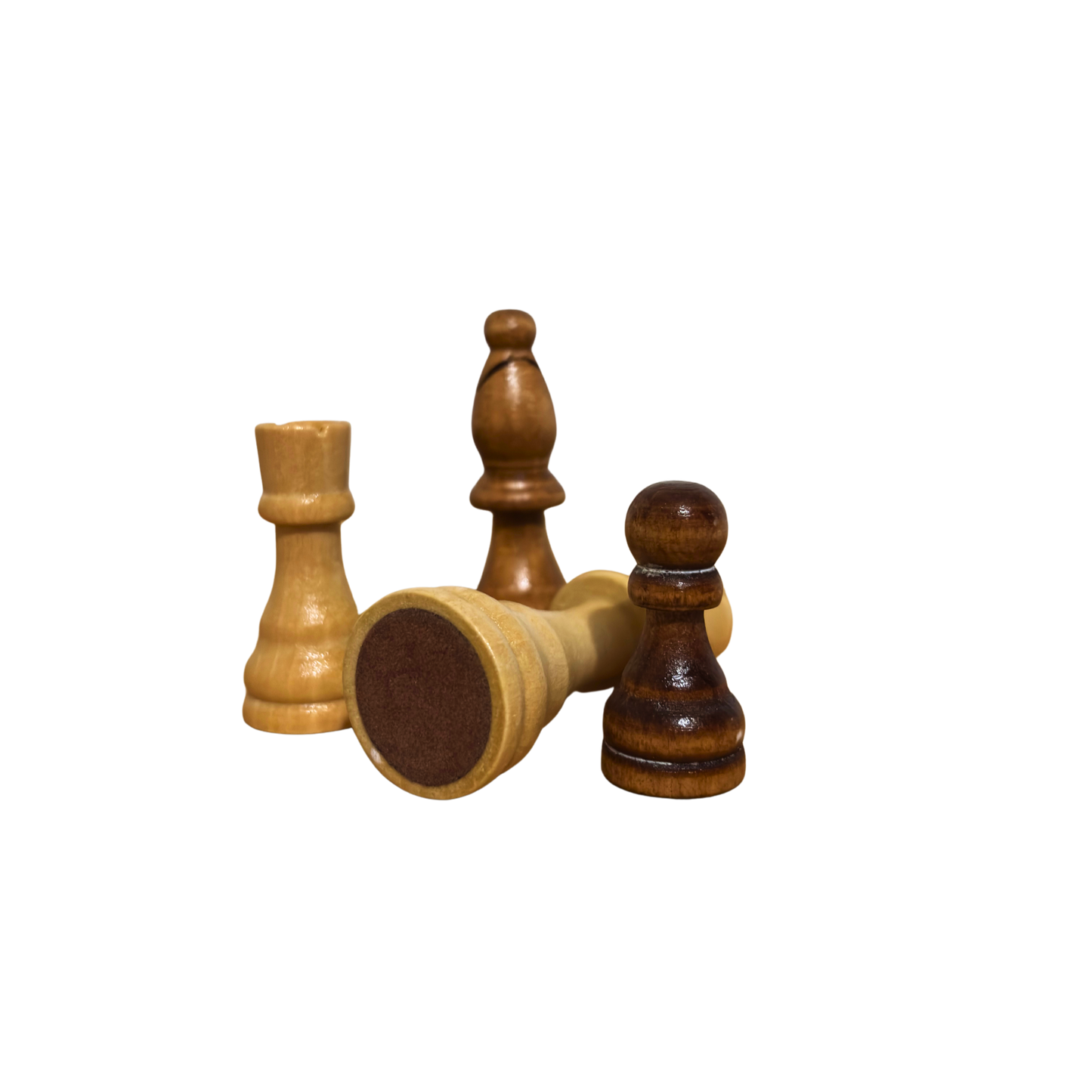 Handgefertigtes Set aus Holzschachfiguren – Zeitlose Handwerkskunst