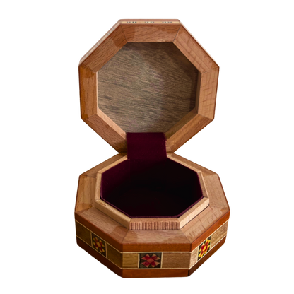 Achteckige damaszener Schmuck-Mosaikbox – handgefertigtes Holz mit Perlmutt-Einlegearbeit in warmem rustikalem Terrakotta