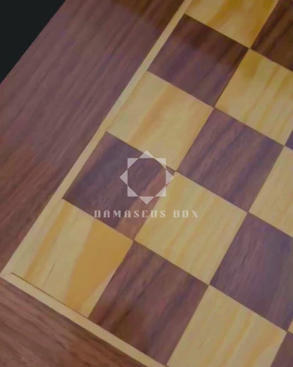 Mesa de Backgammon y Ajedrez Damasquina Hecha a Mano por Gaby Al Dayeh – Diseño Clásico